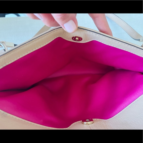 Coach Beige Leather Purse - Picture 10 of 16